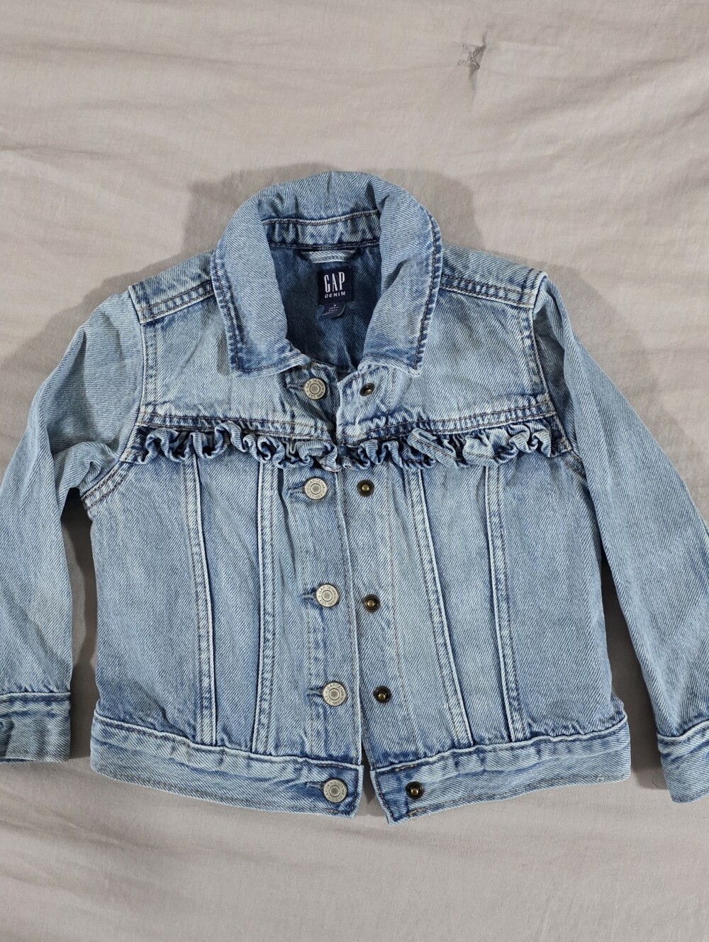 Gap Toddler Girl Light Wash Denim Jacket With Ruffle Accents 3Y